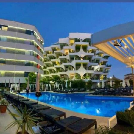 Thomas Luxury Apartment ナボダリ エクステリア 写真