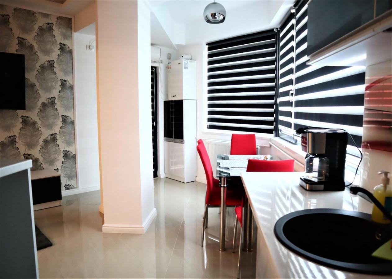Thomas Luxury Apartment ナボダリ エクステリア 写真