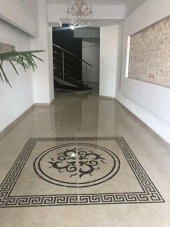 Thomas Luxury Apartment ナボダリ エクステリア 写真